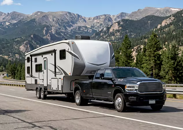 Why Choose Honolulu Heavy Hauling Over Other Recreational Vehicle Transport Companies in Honolulu, HI?